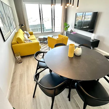 Oceana Views 3 Bedroom Appartement *